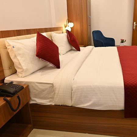 Hotel Down Town Paschim Vihar Delhi  Luaran gambar