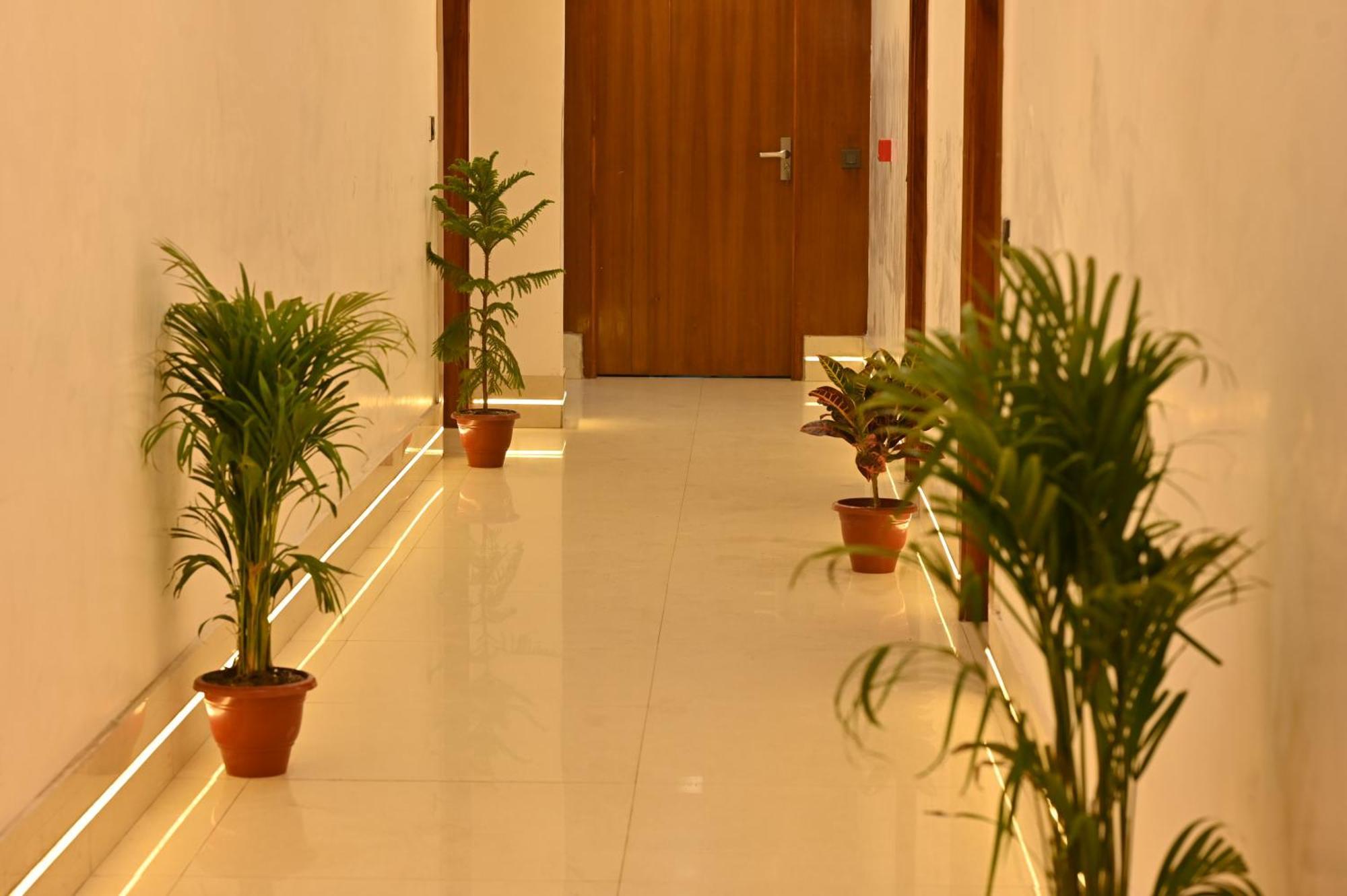 Hotel Down Town Paschim Vihar Delhi  Luaran gambar
