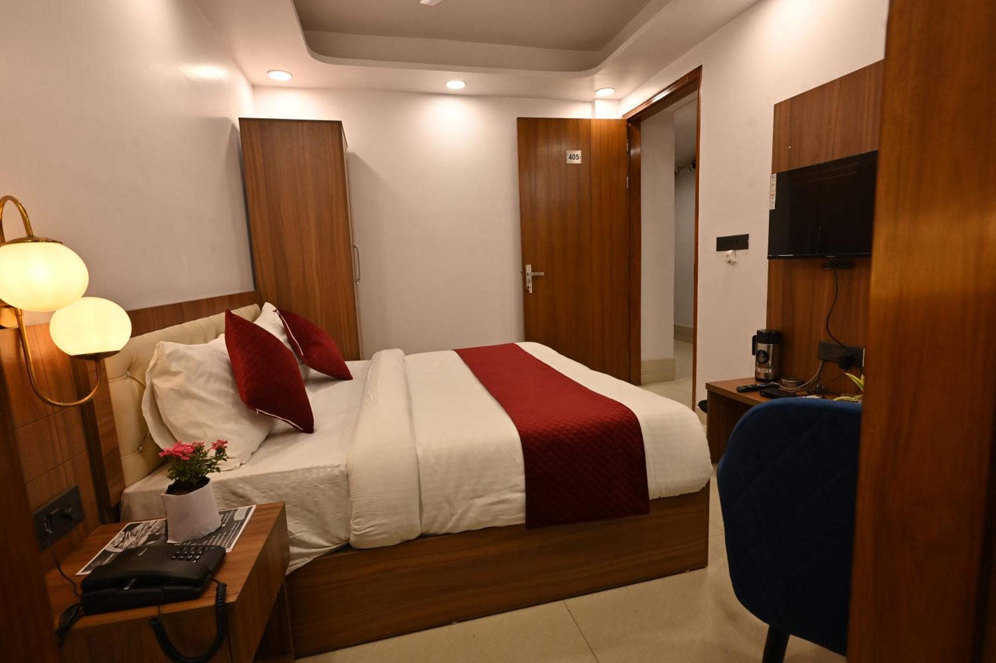 Hotel Down Town Paschim Vihar Delhi  Luaran gambar