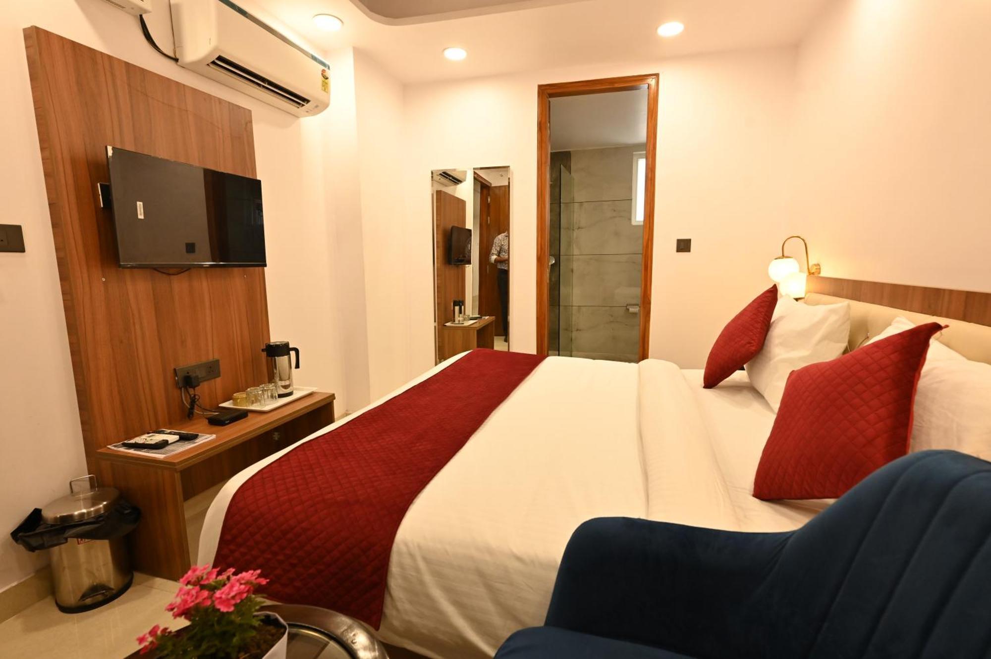 Hotel Down Town Paschim Vihar Delhi  Luaran gambar