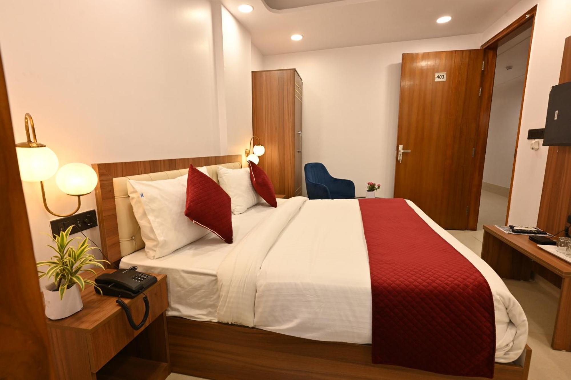 Hotel Down Town Paschim Vihar Delhi  Luaran gambar