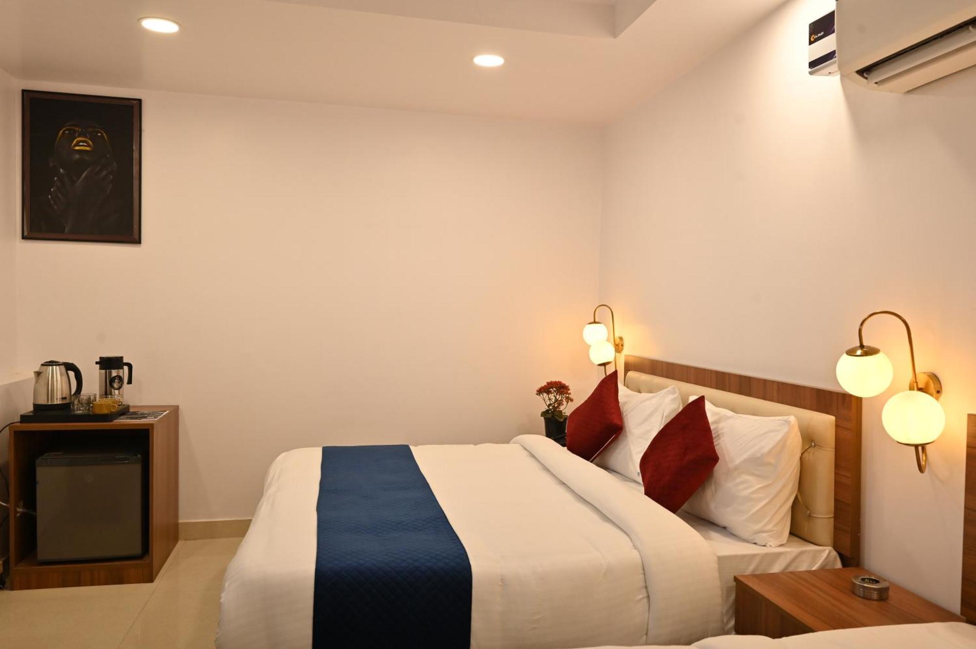 Hotel Down Town Paschim Vihar Delhi  Luaran gambar