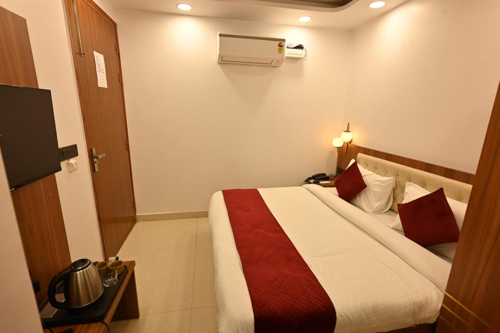 Hotel Down Town Paschim Vihar Delhi  Luaran gambar