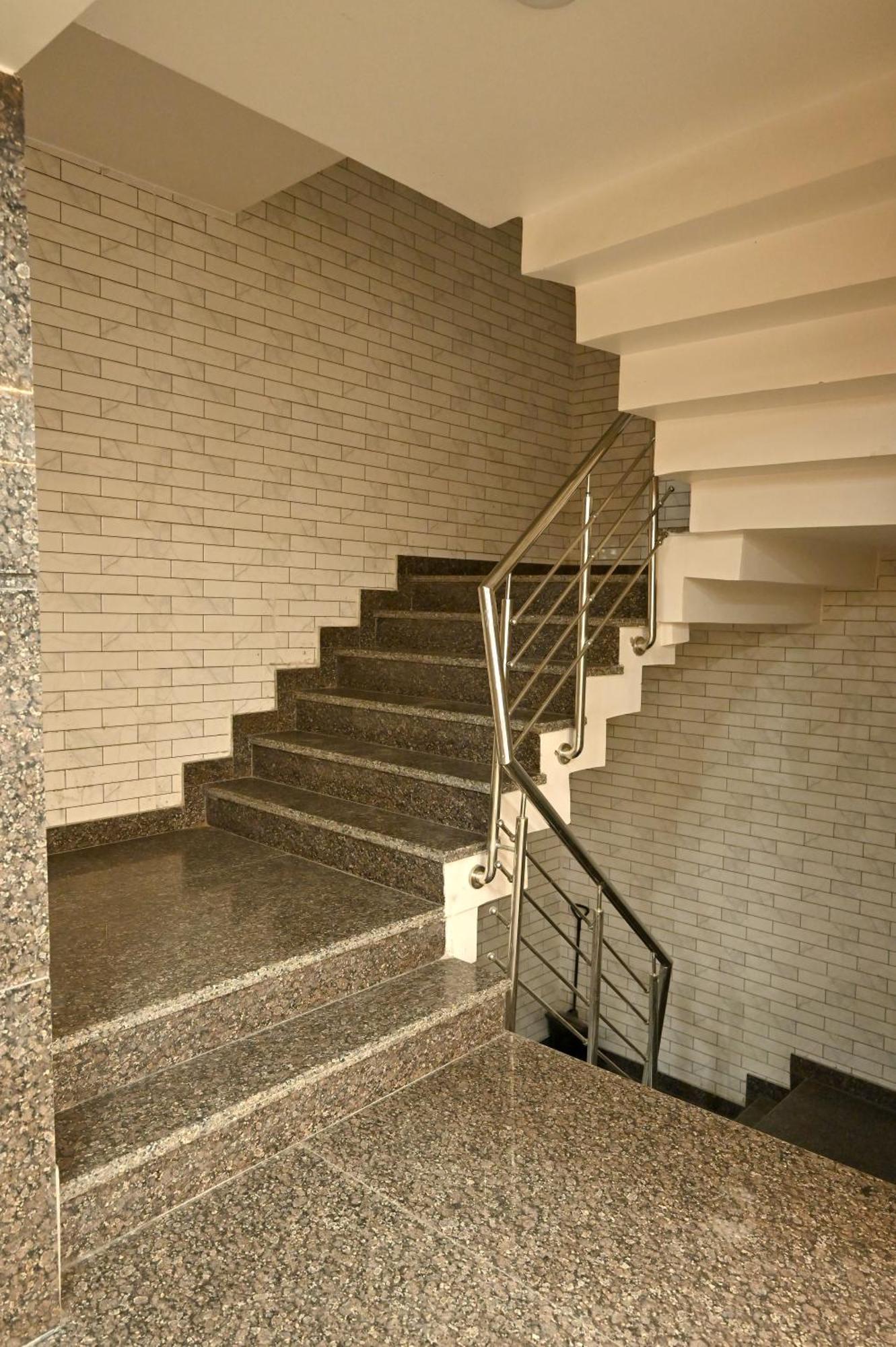 Hotel Down Town Paschim Vihar Delhi  Luaran gambar