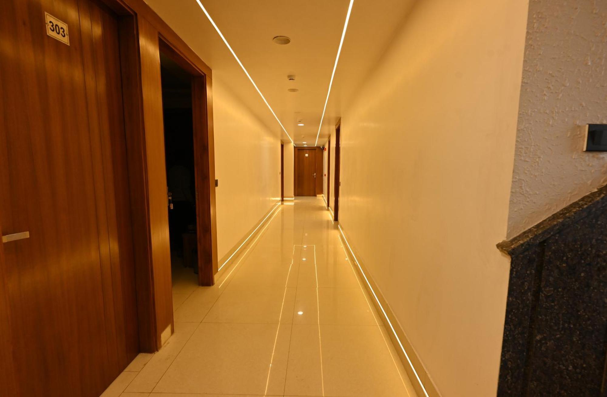 Hotel Down Town Paschim Vihar Delhi  Luaran gambar